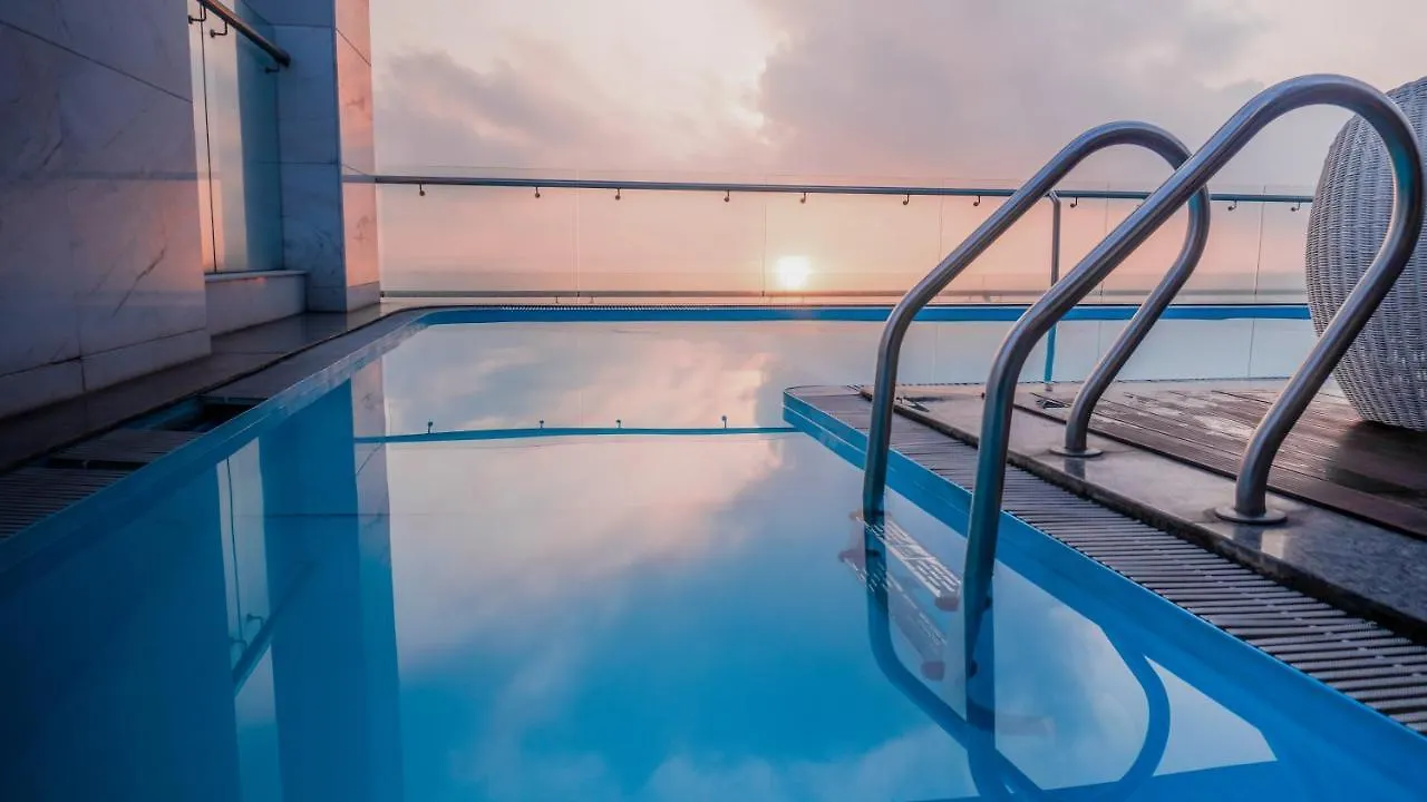 Le Hoang Beach Hotel Danang