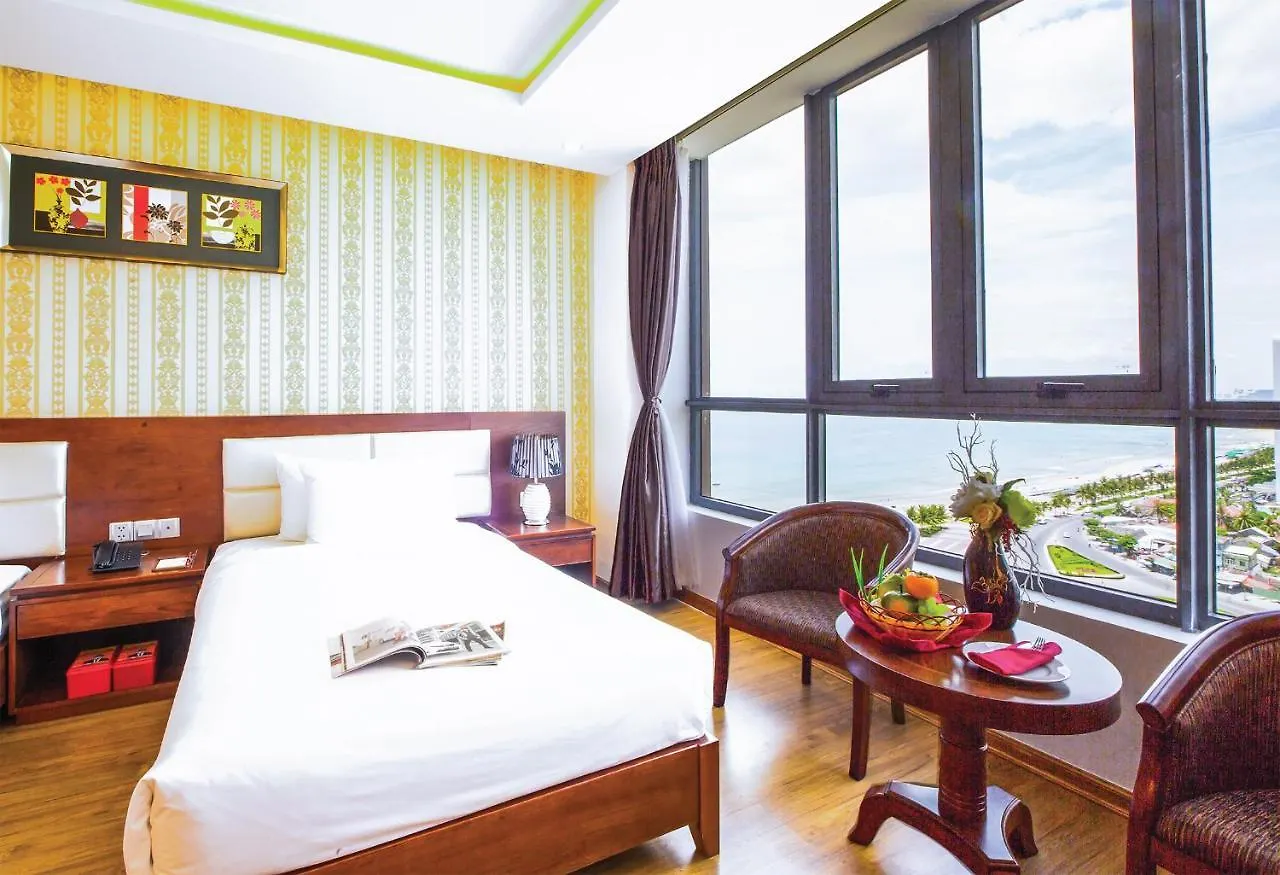 Le Hoang Beach Hotel Danang Vietnam