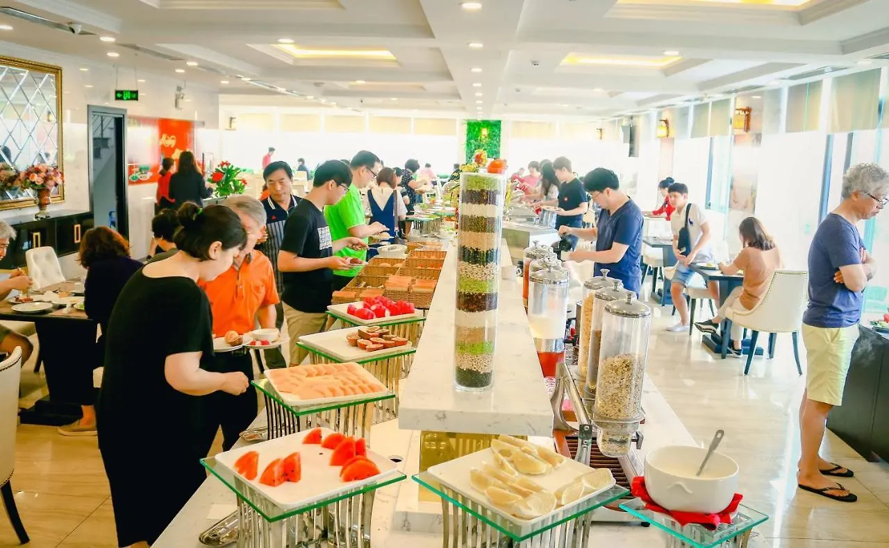 ****  ル ホアン ビーチ ホテル ダナン ダナン市 ベトナム