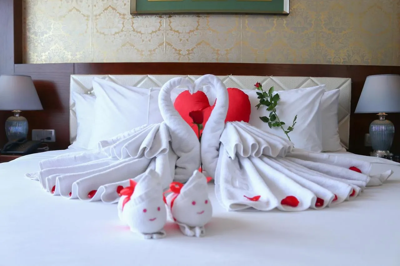 Le Hoang Beach Hotel Danang